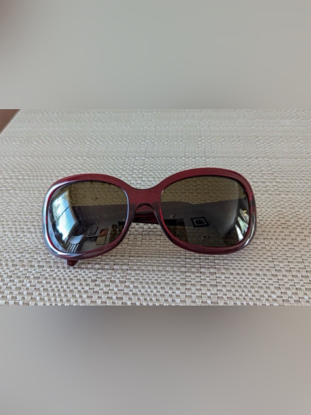 Vintage Prada SPR13F Burgundy Oversized Sunglasses Made in Italy - Picture 6 of 6